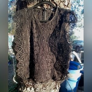 Black Lace Sleeveless Top